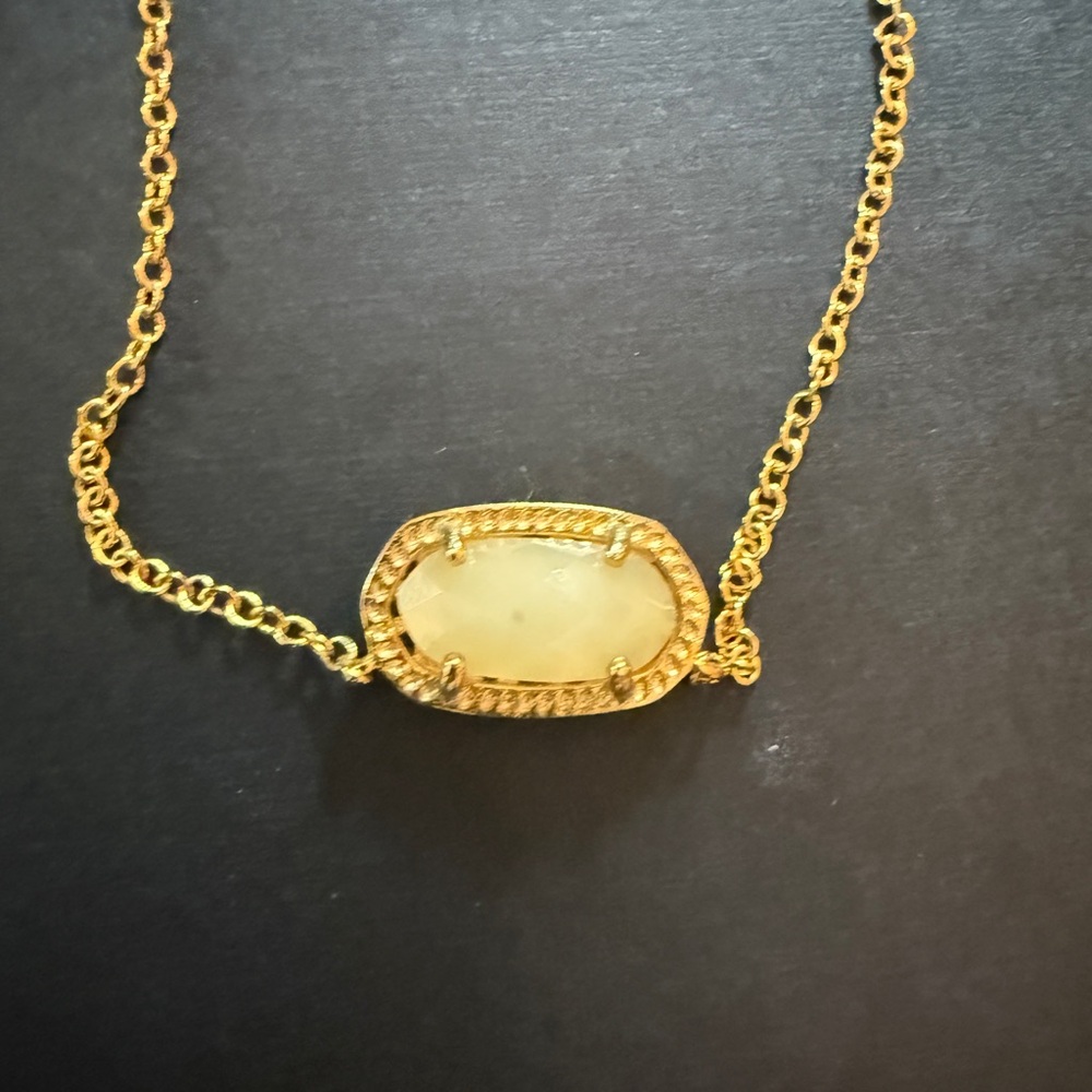 Kendra Scott Elisa Gold pendant Necklace